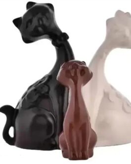 Cute Cat Family Animal Statue for Home Décor Showpiece for Gifting Decorative Sculpture for Living Room or Office