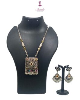 ANAMIKA Handcrafted Necklace Jewellery Set with Ear Rings, Ozidized, Square Pendant