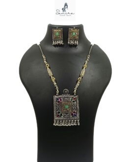 SAMIRA Handcrafted Necklace Jewellery Set with Ear Rings Oxidized Square Pendant