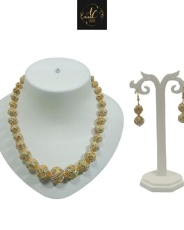 ARTIK HALLMARK Necklace Set with Ear Rings, White AD